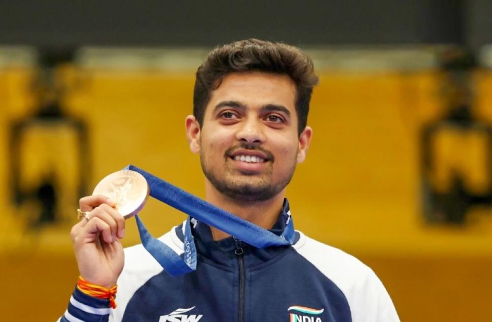 The Weekend Leader - Maharashtra's Swapnil Kusale Wins Olympic Bronze; State Announces Rs 1 Crore Reward