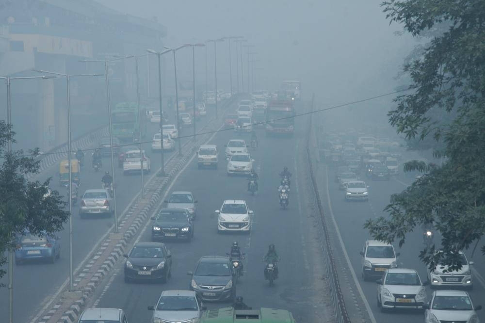 The Weekend Leader - Strong air pollution policies lengthen life expectancy