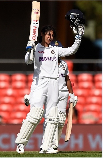 The Weekend Leader - It's something that we all respect a lot: Mandhana on Raut walking out