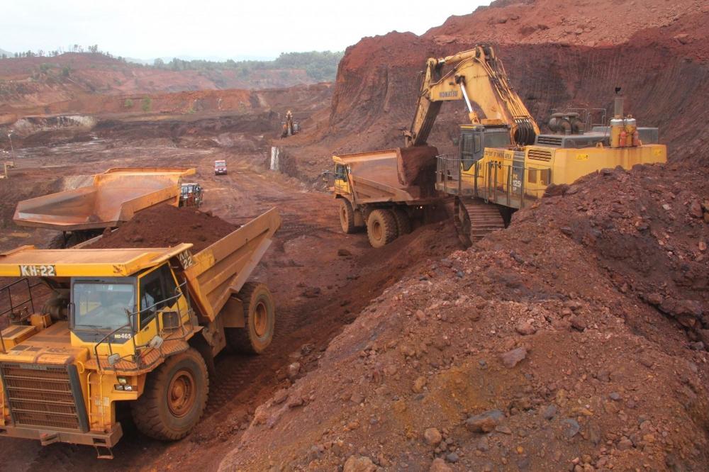 The Weekend Leader - Three years on, Goa's stalled mining sector still gathers rust