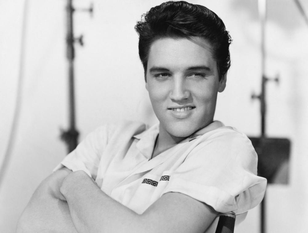 The Weekend Leader - Elvis Presley's white jumpsuit up for auction