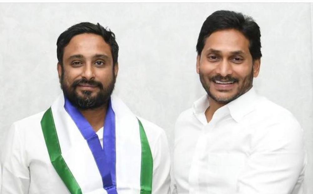 The Weekend Leader - Ten Days After Joining YSRCP, Cricketer Ambati Rayudu Bows Out of Politics