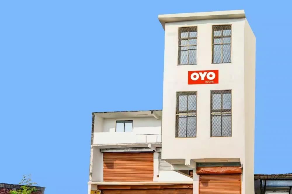 The Weekend Leader - Oyo Hotels Tighten Rules on Couple Check-Ins to Ensure 'Safe Hospitality'