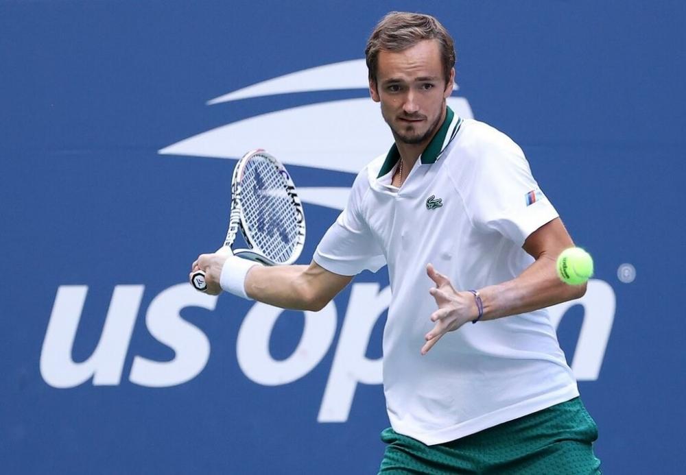 The Weekend Leader - Medvedev demolishes Evans, enters US Open quarterfinals