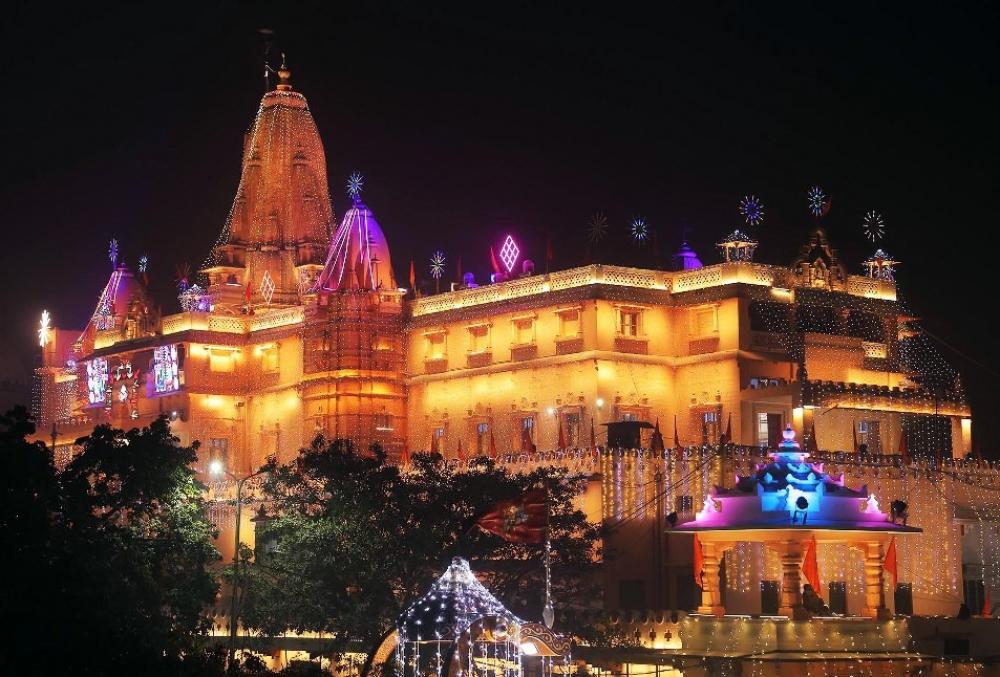 The Weekend Leader - ﻿Golden Spire to Adorn Ram Mandir as Construction Gathers Momentum