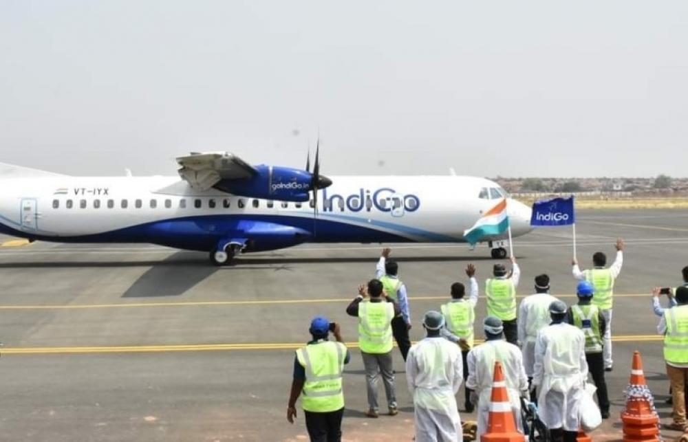 The Weekend Leader - Ace Investor Vijay Kedia Slams IndiGo for Frequent Delays and Rude Ground Staff