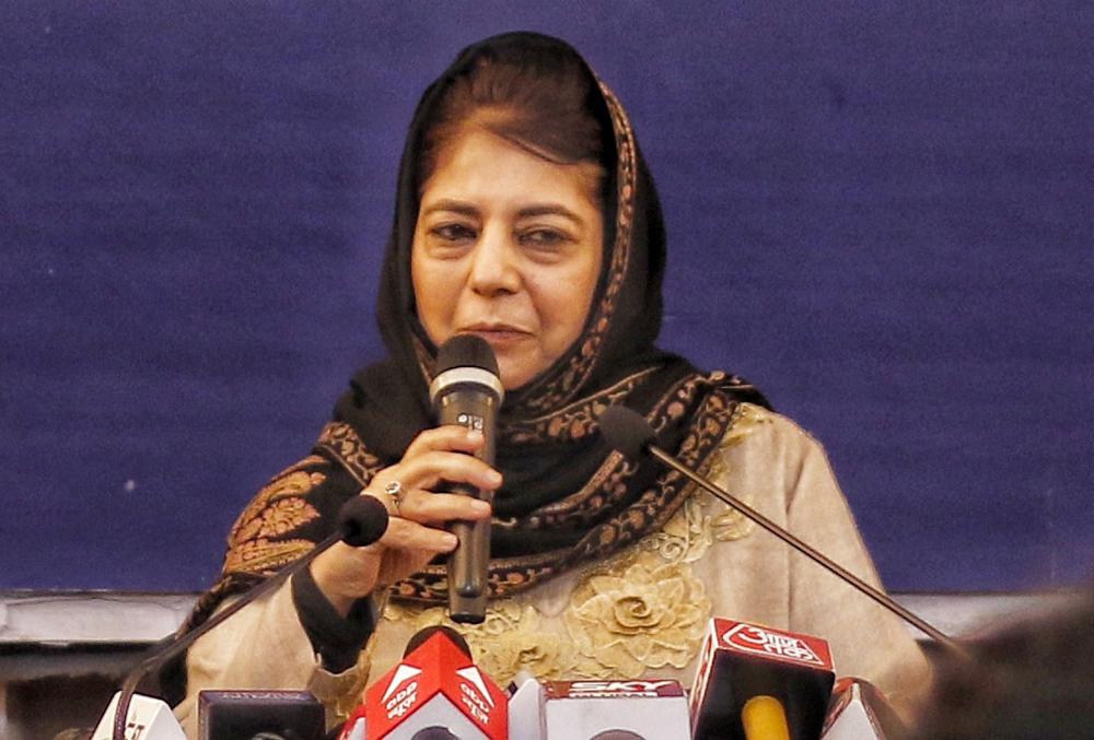 The Weekend Leader - 'Gandhi's India' turning into 'Godse's India': Mehbooba Mufti