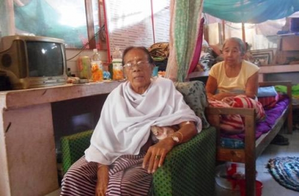 The Weekend Leader - Aging Manipuri Mothers not happy with their protests not yielding results  | Causes | Imphal