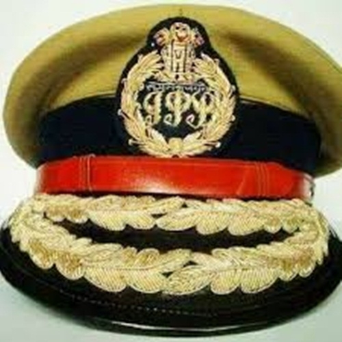 The Weekend Leader - Administrative rejig in UP, 14 IPS officers transferred