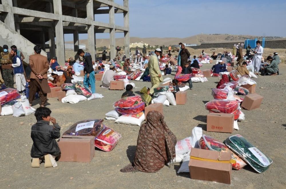 The Weekend Leader - 300 drought-affected Afghan families receive assistance