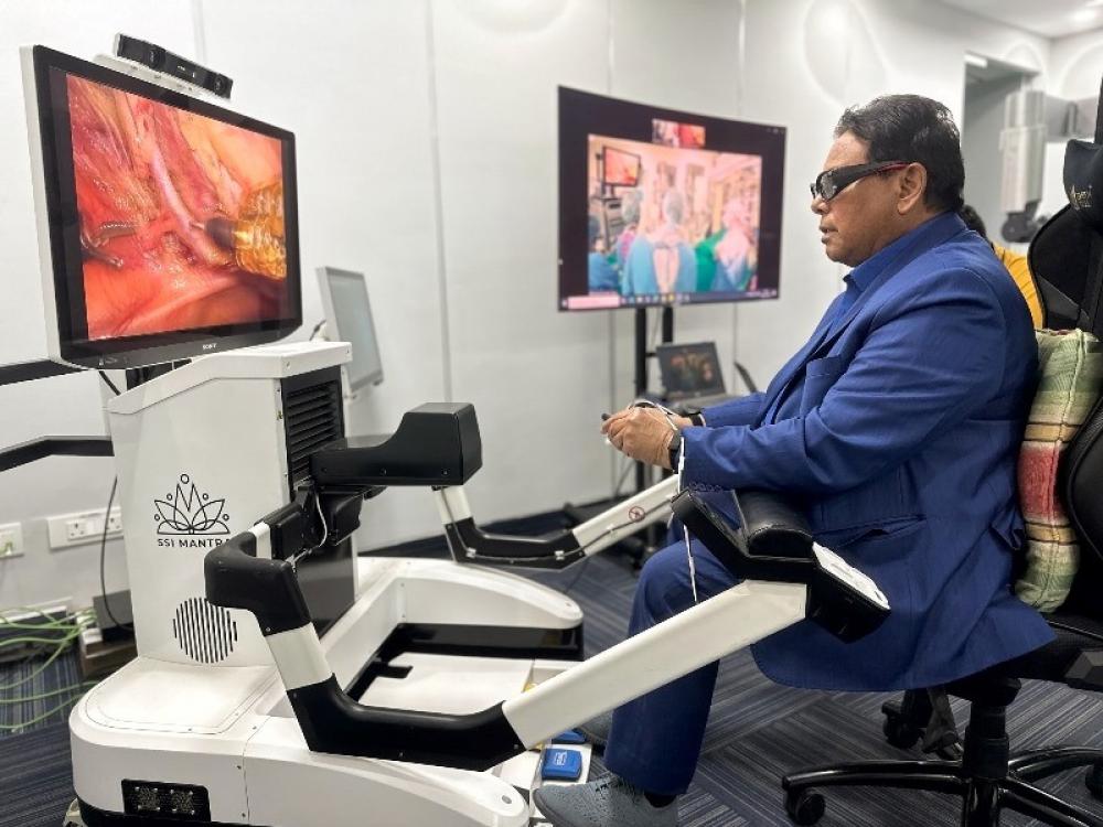 The Weekend Leader - India’s 1st Robotic System Performs Telesurgeries Over A Distance Of 286 Km