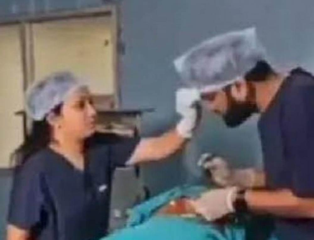 The Weekend Leader - Doctor's Pre-Wedding Photoshoot in Govt Hospital Operation Theatre Leads to Dismissal