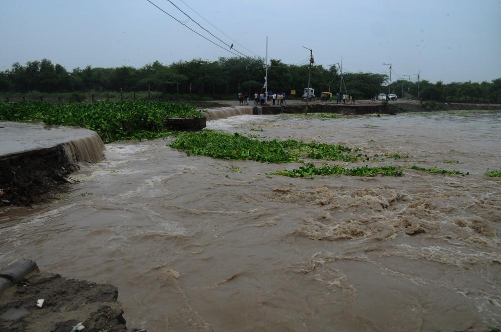 The Weekend Leader - Mega-floods: Why north India is getting that ‘sinking feeling’ this year