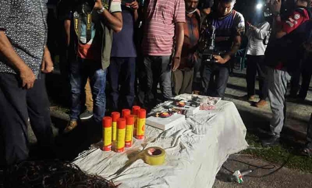 The Weekend Leader - 5 Neo-JMB militants arrested in B'desh, IED-making materials seized