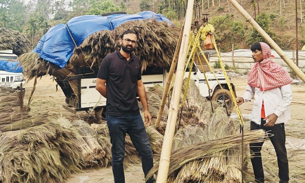 The Weekend Leader - How Anant Ajmera Built Jungle Agros into a Rs. 20 Crore Turnover Broom Business with Just Rs. 10 Lakh