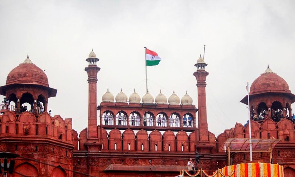 The Weekend Leader - Delhi HC Trashes Plea Seeking Possession Of Red Fort By 'Mughal Family Member'