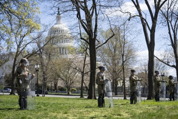 The Weekend Leader - Fence surrounding Capitol to return before pro-Trump rally