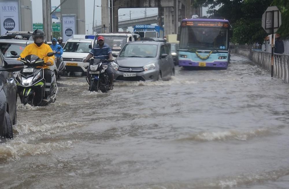 The Weekend Leader - Tamil Nadu May Extend Holidays Amid Heavy Rains in Chennai