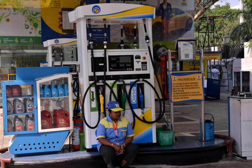 The Weekend Leader - Fuel price hiked again; petrol nearing century mark across country