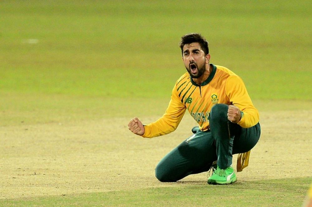 The Weekend Leader - It's hard to look past Tabraiz Shamsi as the best spinner in T20 World Cup: Badree