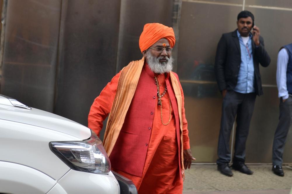 The Weekend Leader - Show your receipt, take back your donation: Sakshi Maharaj