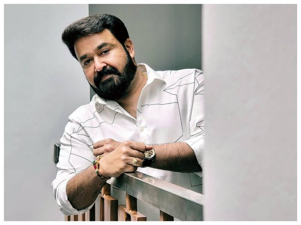 The Weekend Leader - Mohanlal campaigns for panel, irks many, as AMMA election heats up