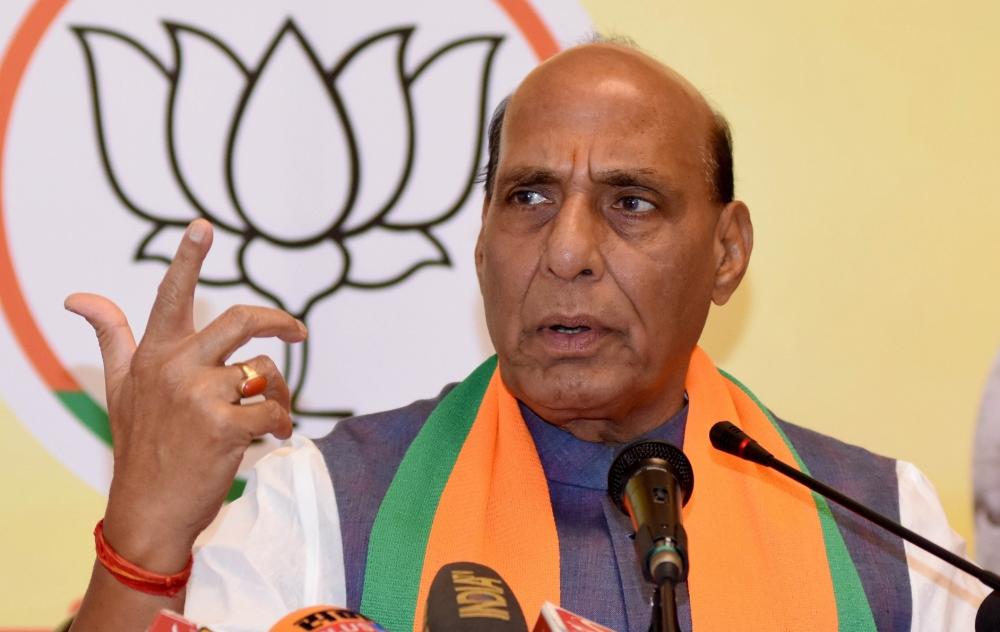 The Weekend Leader - Rajnath Singh ends tableau politics, writes to Mamata and Stalin clarifying rejections