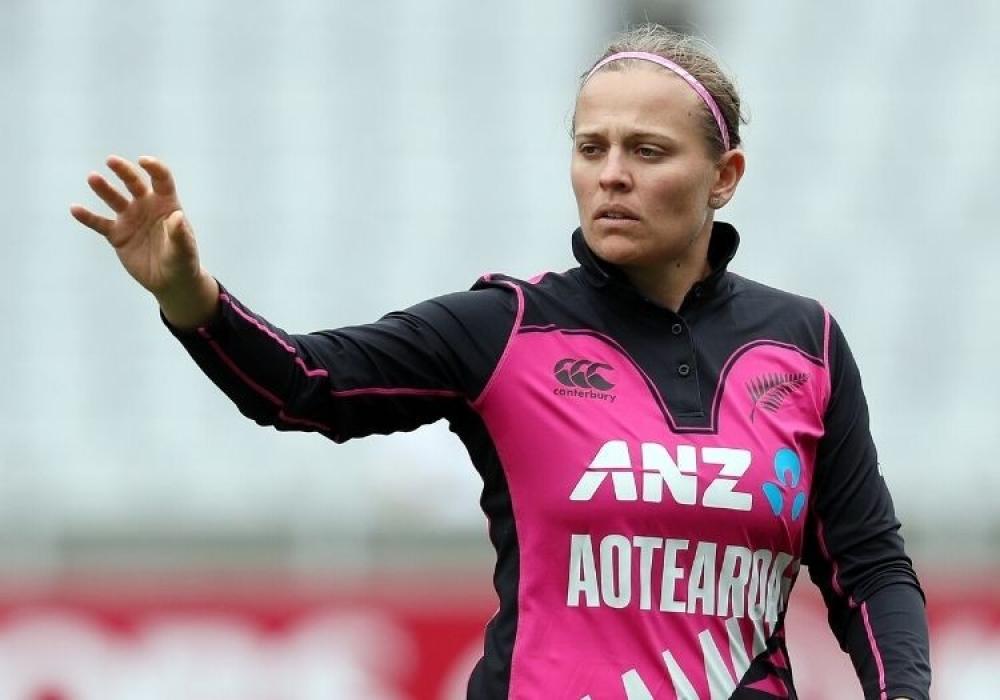 The Weekend Leader - New Zealand pacer Lea Tahuhu prevails over cancer scare for England tour