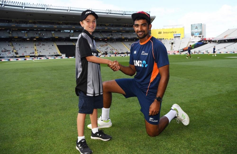 The Weekend Leader - Ish Sodhi, not Mitchell Santner, should be in the New Zealand playing XI: Dipak Patel