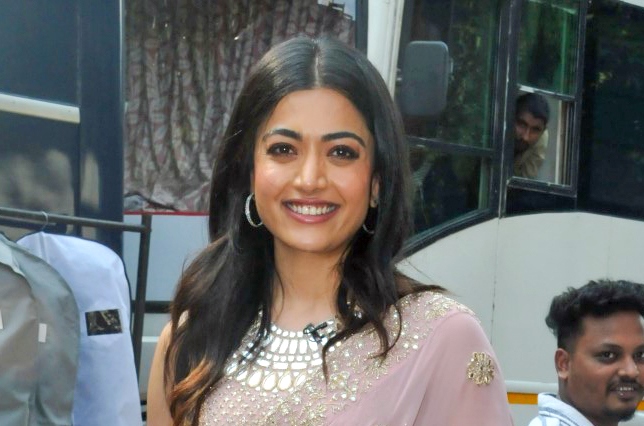 The Weekend Leader - Delhi Police Apprehend Andhra Man Behind Rashmika Mandanna's Viral Deepfak