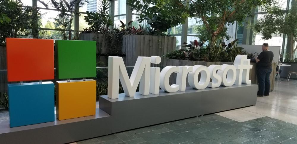 The Weekend Leader - Microsoft announces to reopen headquarters from March 29