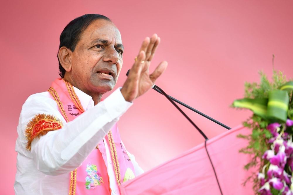 The Weekend Leader - Telangana CM asks police to strictly implement lockdown