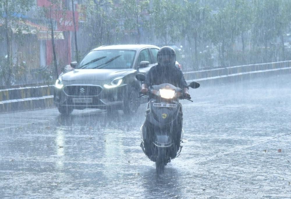 The Weekend Leader - Heavy Rainfall Alert in Tamil Nadu: SDRF Deployed in Four Districts