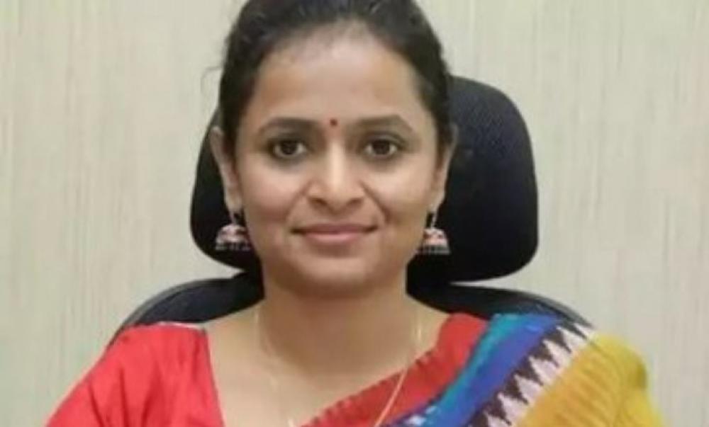 The Weekend Leader - ED Arrests IAS Officer Ranu Sahu in Chhattisgarh Over Alleged PMLA Violations