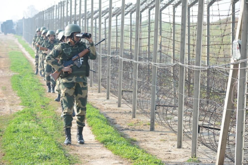 The Weekend Leader - Soldier commits suicide at LoC in J&K's Kupwara