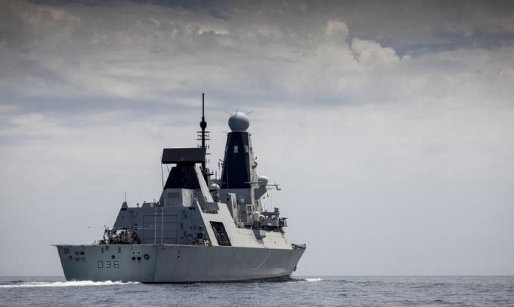 The Weekend Leader - Russia expels UK warship for 'violating' territorial waters