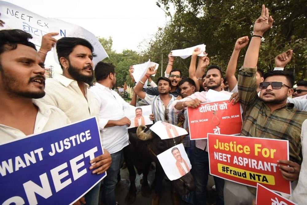 The Weekend Leader - Bihar Exam Mafia's Role in NEET Paper Leak Exposed by CBI Investigation