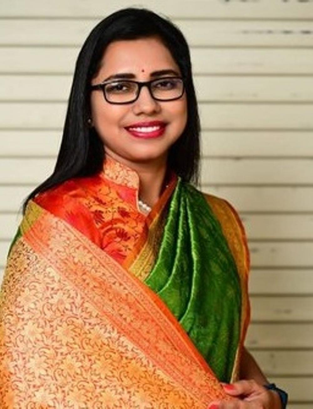 The Weekend Leader - Dy Collector Nisha Bangre's Resignation Accepted: A New Political Path in Madhya Pradesh?