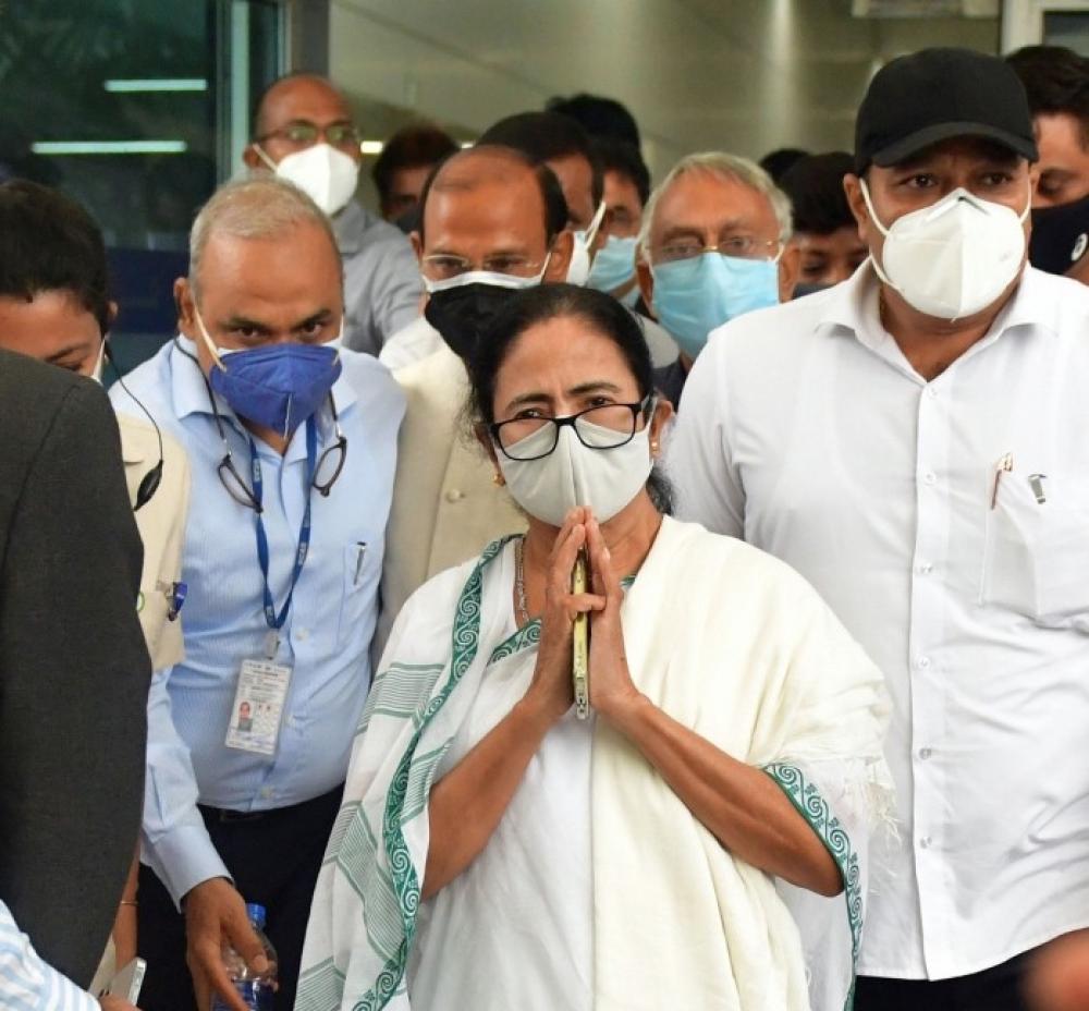 The Weekend Leader - Mamata to meet Sonia, Kejriwal, Pawar on Wednesday