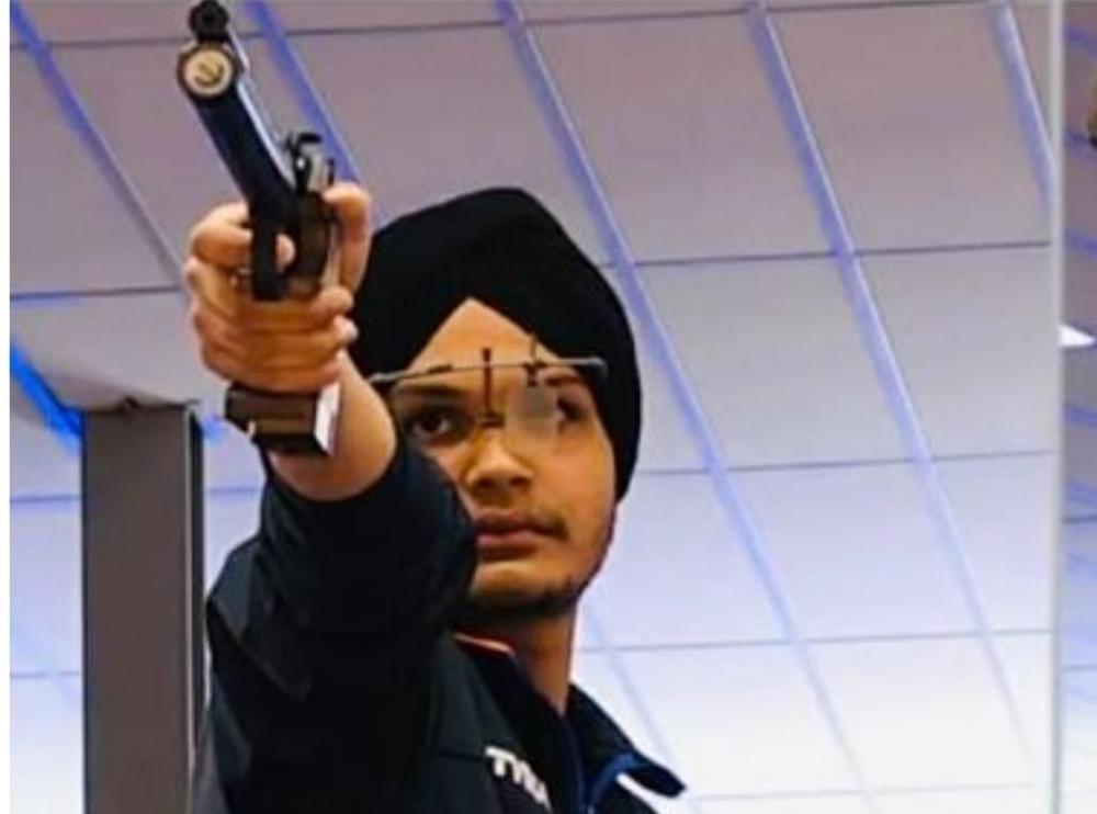 The Weekend Leader - Sarabjot Singh crowned new Men's Air Pistol National Champion