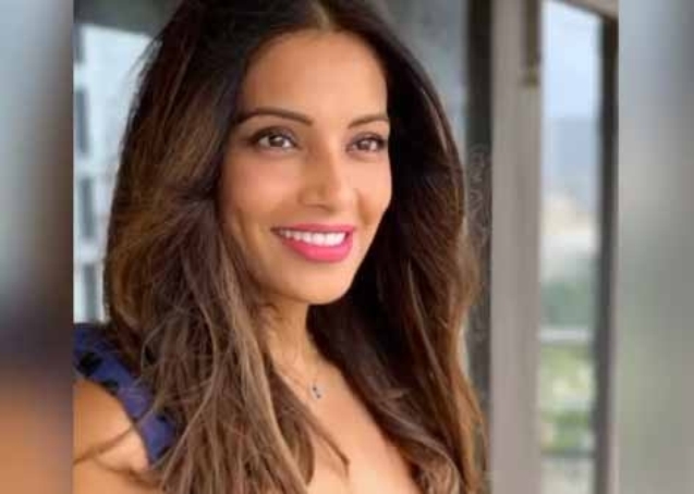 Bipasha Basu's new post is pep talk for womanhood