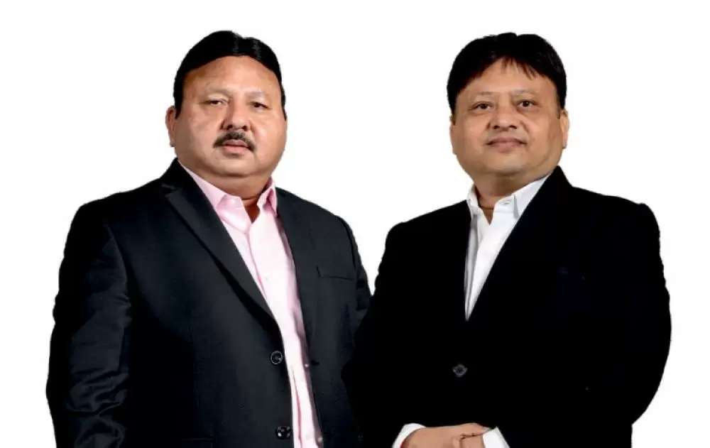 The Weekend Leader - Brother Duo from Small Town Turns Rs 25,000 into Rs 300 Crore Turnover Business Empire