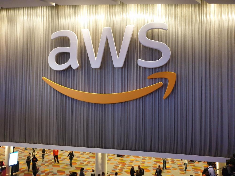 The Weekend Leader - AWS sales jump 39% as companies accelerate Cloud journey