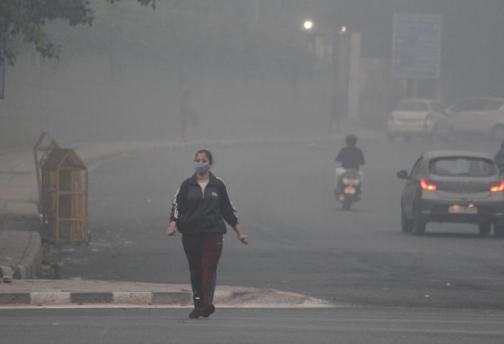 The Weekend Leader - Delhi's air quality 'poor', IMD forecasts clear skies