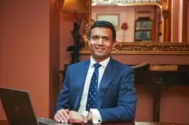 From a One-Room House in Gujarat to a Rs 40 Crore Visa Business in the UK, a First-Generation Entrepreneur's Journey