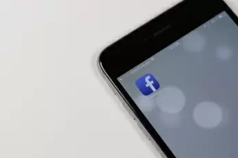 FB expands access to licensed music for game streams