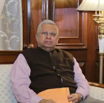 BJP leader Tathagata Roy's latest tweet creates more confusion