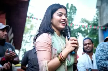 Rashmika Mandana finishes shoot of Hindi debut 'Mission Majnu'